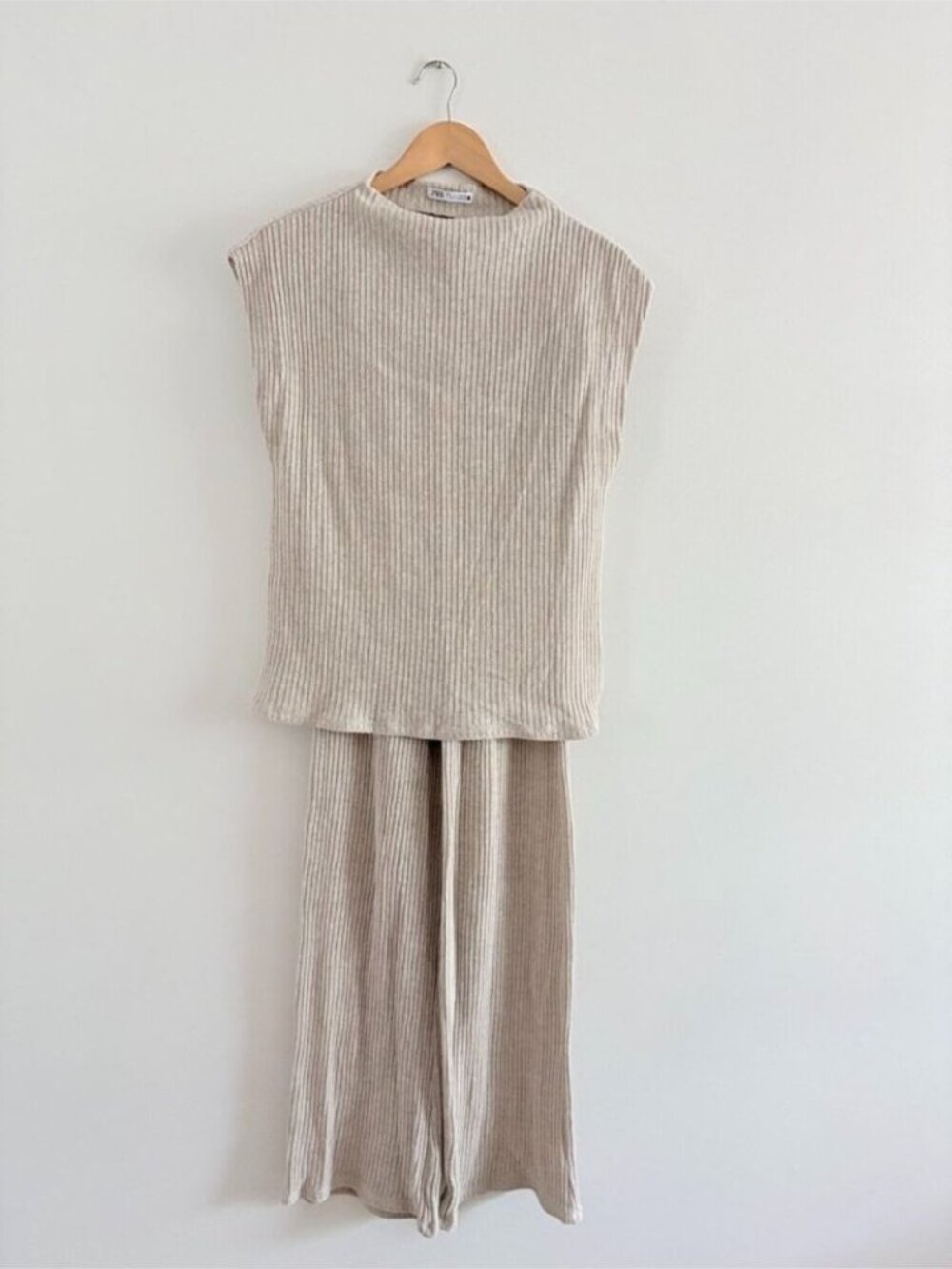 Zara Ribbed Knit SET Relaxed Top Wide Leg Pant Beige Neutral Size Small - Picture 2 of 6